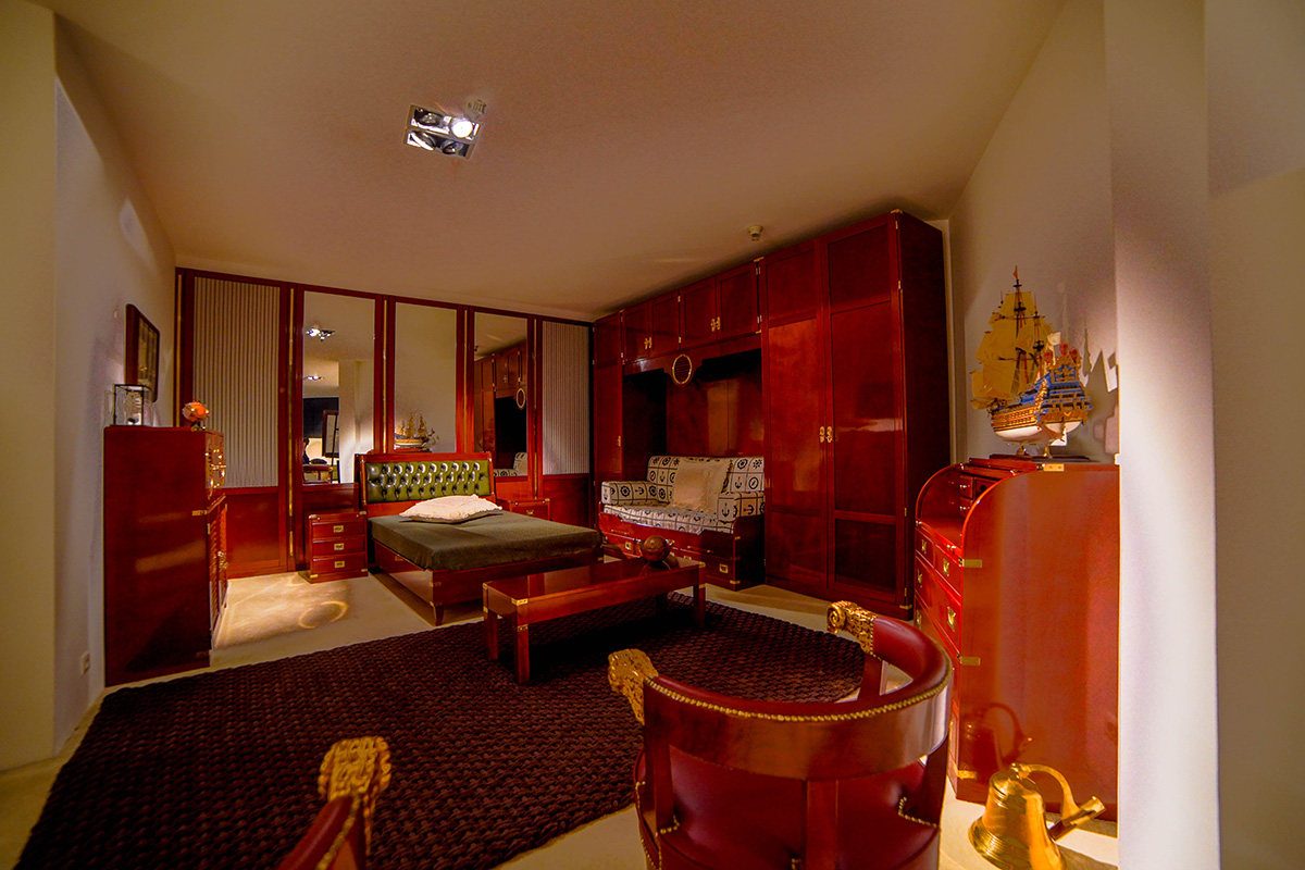 Dormitor cu design nautic și accente maritime